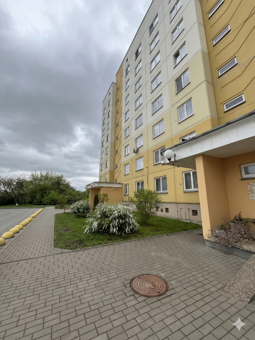 Двухкомнатная квартира в новостройке рядом с Пышками