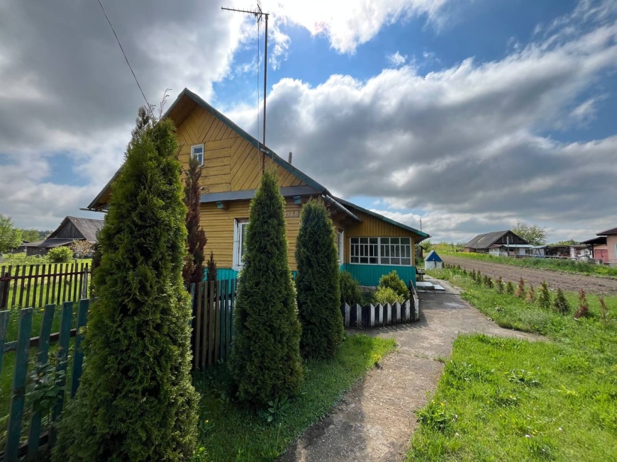 Дом в деревне Старая Спуша