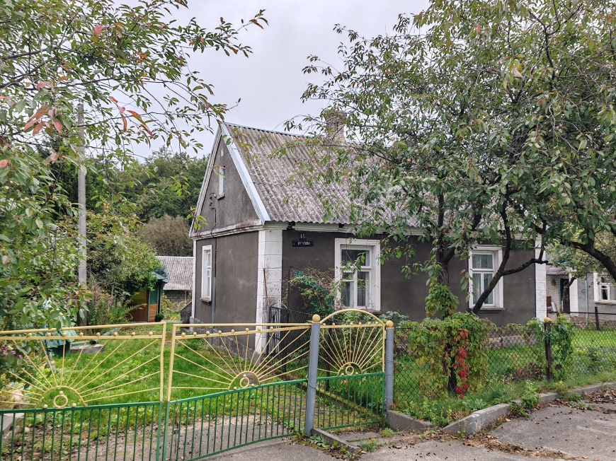 Аккуратный недорогой дом в Волковыске