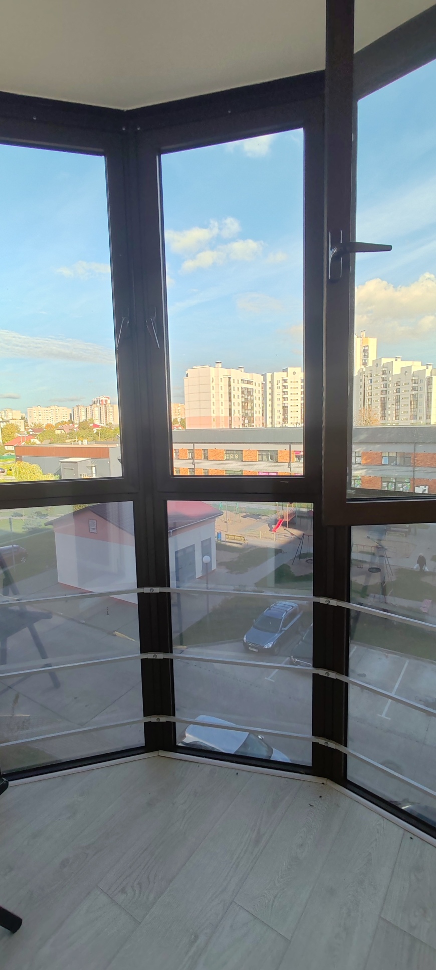 Продается просторная светлая 3х комнатная квартира в центральной локации Гродно