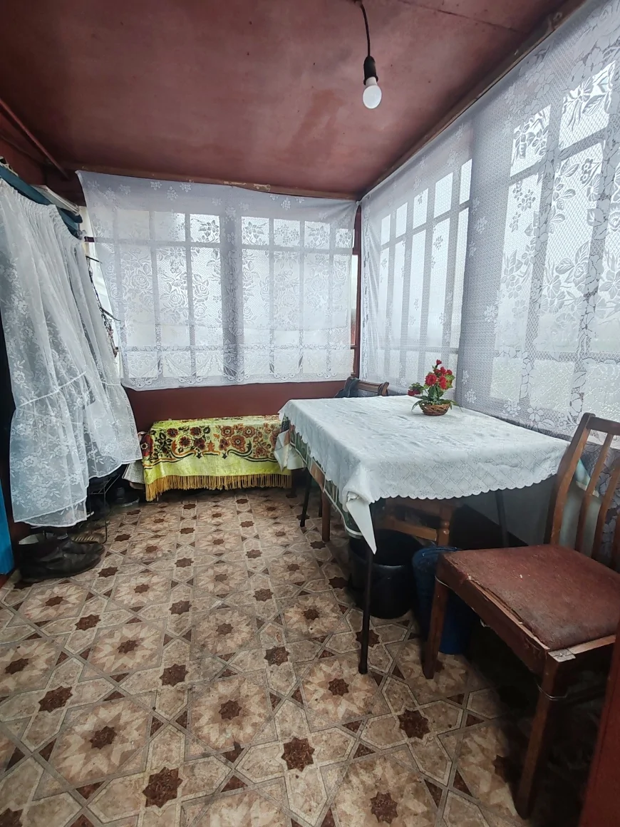 Продаётся дом с большим участком
