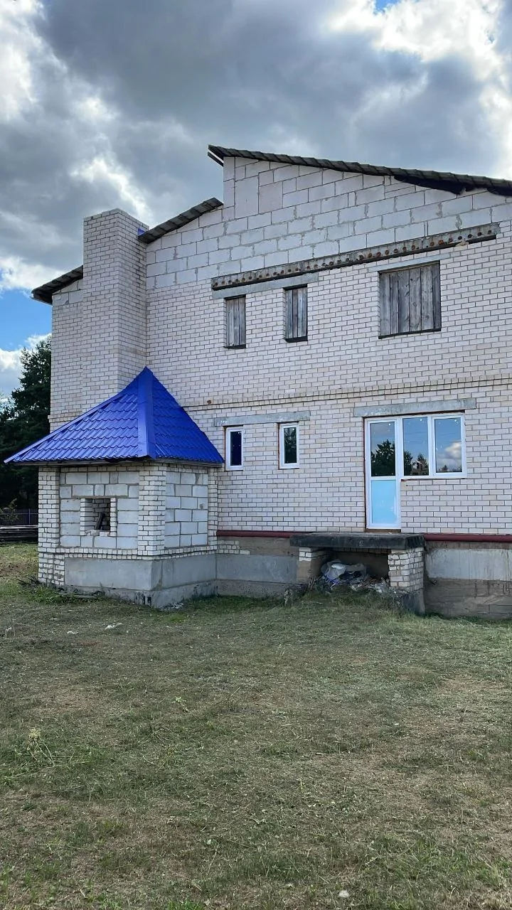 Дом (незавершенное строение) по пер.Барановичскому