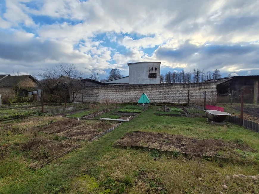 Квартира в двухквартирном доме (1 этаж)