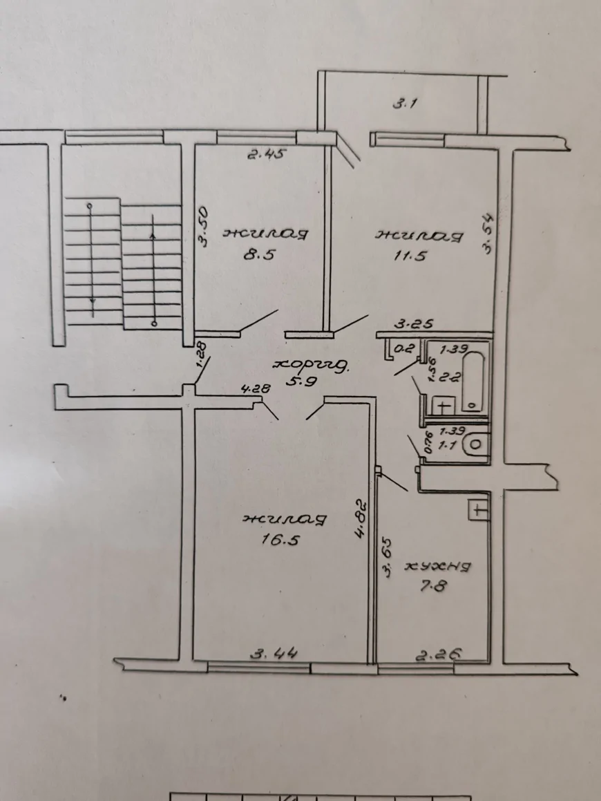 Трёшка на 2 этаже в микрорайоне. Без ремонта.