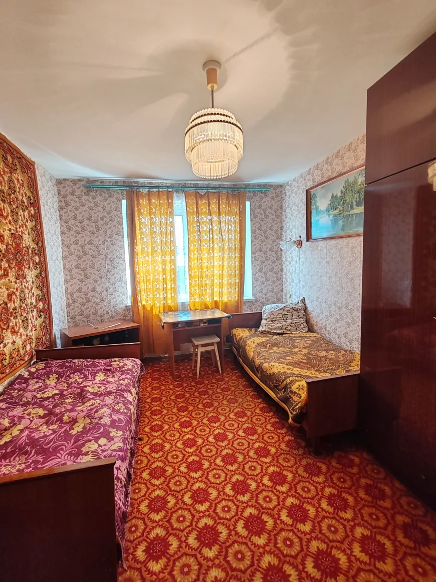 Большая трёхкомнатная квартира