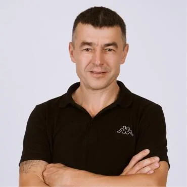 Игорь Карпович