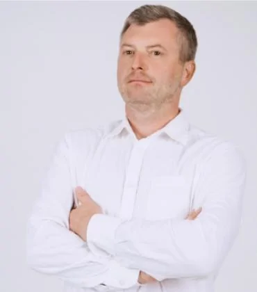 Роман Смирнов
