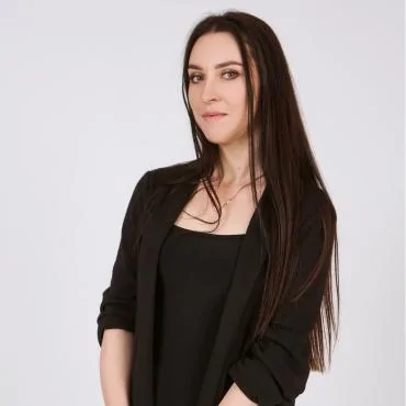 Екатерина Вувуникян